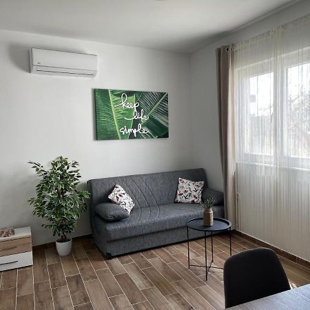 Apartament Apartman Solin 2, Parking Zewnętrze zdjęcie